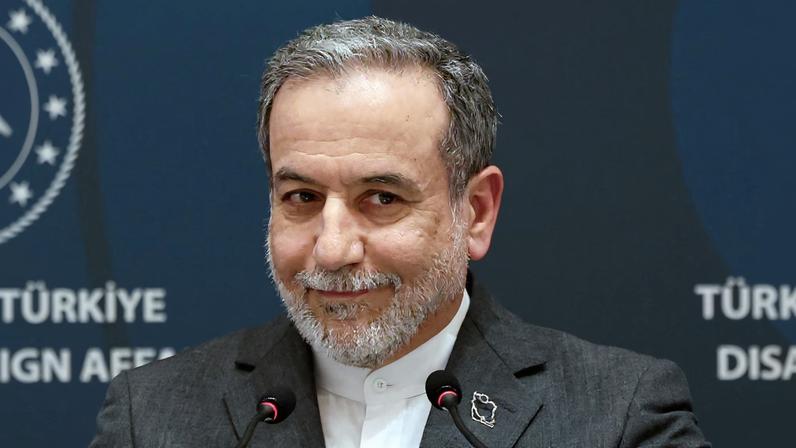 Iranian Foreign Minister Abbas Araqchi attends a press conference after meeting with his Turkish counterpart Hakan Fidan, in Istanbul, Turkey, January 30, 2026. REUTERS/Dilara Senkaya