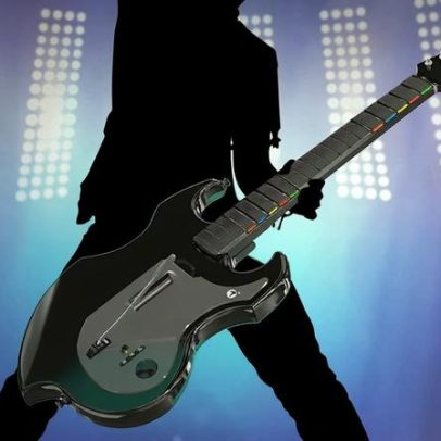 Controlador RIFFMASTER Xbox cai ao menor preço já, licenciado pela Microsoft