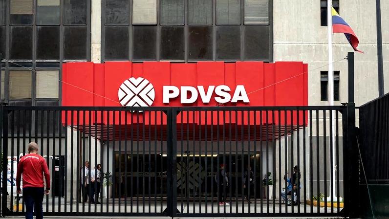 A sede da PDVSA, em Caracas. Foto: Miguel Zambrano/AFP
