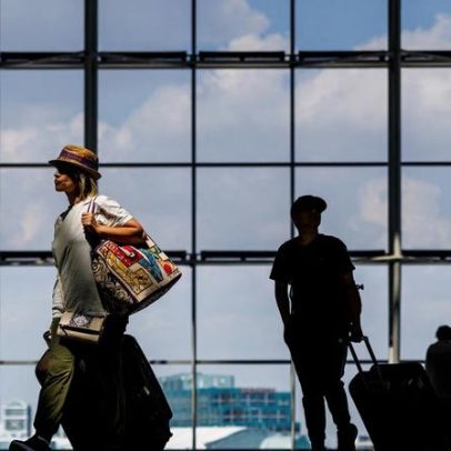 Canadá revisa regras de imigração Express Entry e inclui funções militares