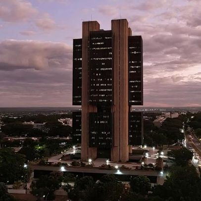 Mercado projeta inflação abaixo de 4% em 2026