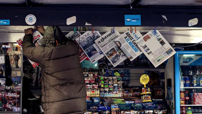 Newspapers reporting the wave of violence in Mexico