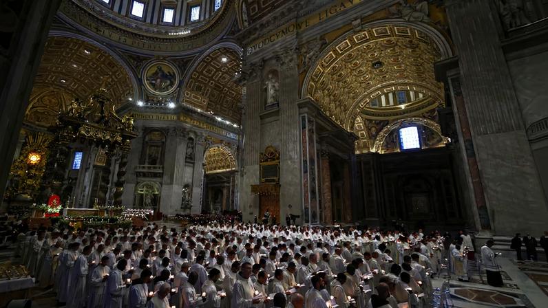 Interior of St. Peter's Basilica on the day of a Mass led by Pope Leo XIV for the Catholic feast of the Presentation of Jesus, at the Vatican, February 2, 2026. REUTERS/Vincenzo Livieri