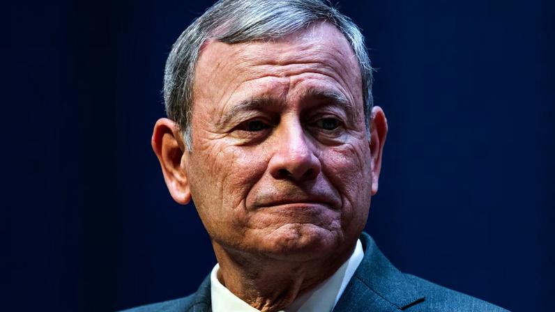Juiz John Roberts em um evento em Washington, 12 de maio de 2025