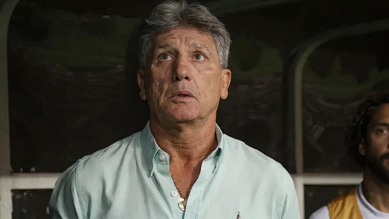 Renato Gaúcho em campo no empate entre Bahia e Fluminense (Foto: Marcelo Gonçalves/FFC)