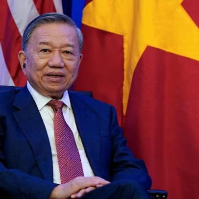 Trump encontra líder vietnamita e promete retirar Hanoi de listas restritas