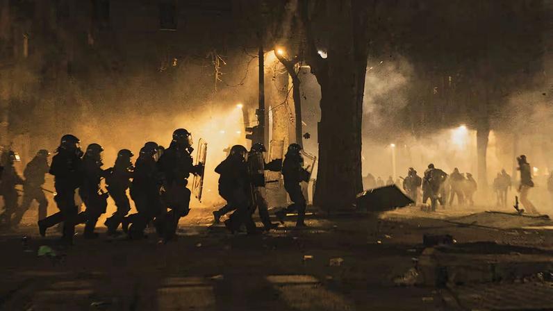 Agentes antidisturbios en los incidentes registrados el pasado sábado en una manifestación en Turín.