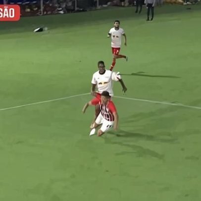 São Paulo reclama de pênalti contra o Bragantino; veja lance