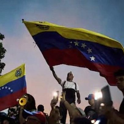 Chavismo promete amnistia urgente a manifestantes críticos ao governo