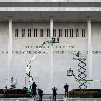 Trump anuncia fechamento do Kennedy Center para reconstrução após cancelamentos