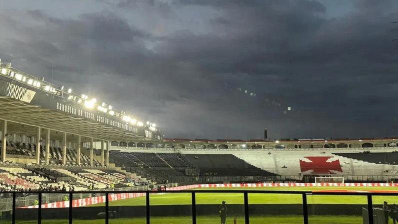 São Januário antes do jogo entre Vasco e Volta Redonda (Foto: Lucas Bayer / Lance!)