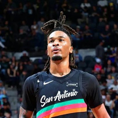 Stephon Castle diz que sempre pede para marcar Luka Doncic