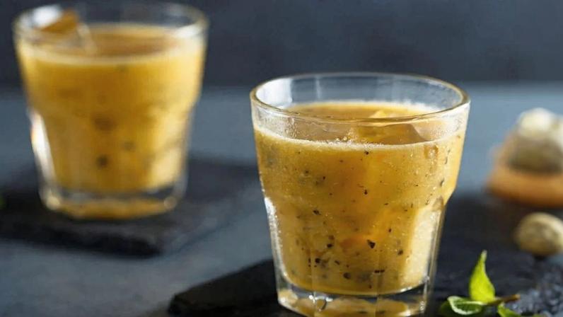 Suco funcional para aumentar a imunidade (Imagem: MariaKovaleva | Shutterstock)