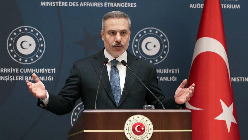 Turkish Foreign Minister Hakan Fidan speaks during a press conference after meeting with his Iranian counterpart Abbas Araqchi, in Istanbul, Turkey, January 30, 2026. REUTERS/Dilara Senkaya