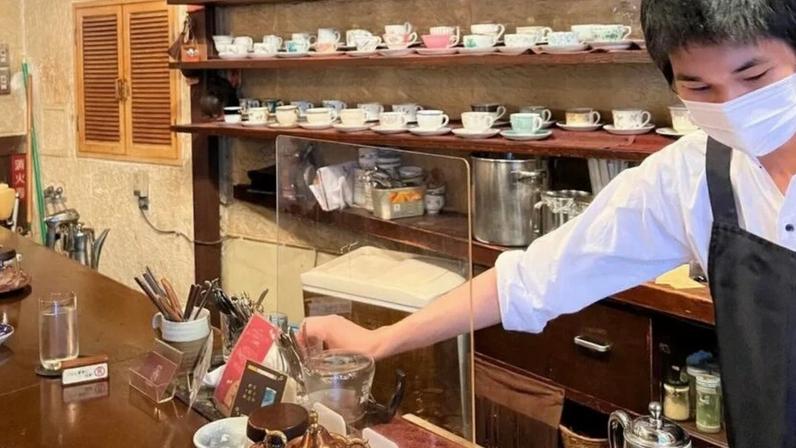 O Tajimaya Coffee está dentro de uma casa tradicional