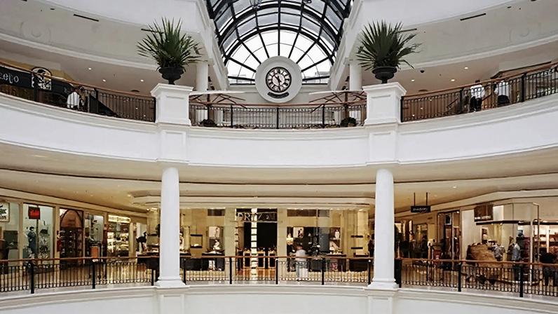 Área interna do Shopping Pátio Higienópolis