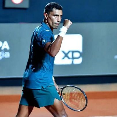 Vitória de Monteiro prende torcida na estreia do Rio Open