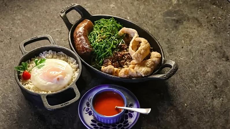 Guia de restaurantes no Carnaval de Belo Horizonte: tropeiro, pizza e mais