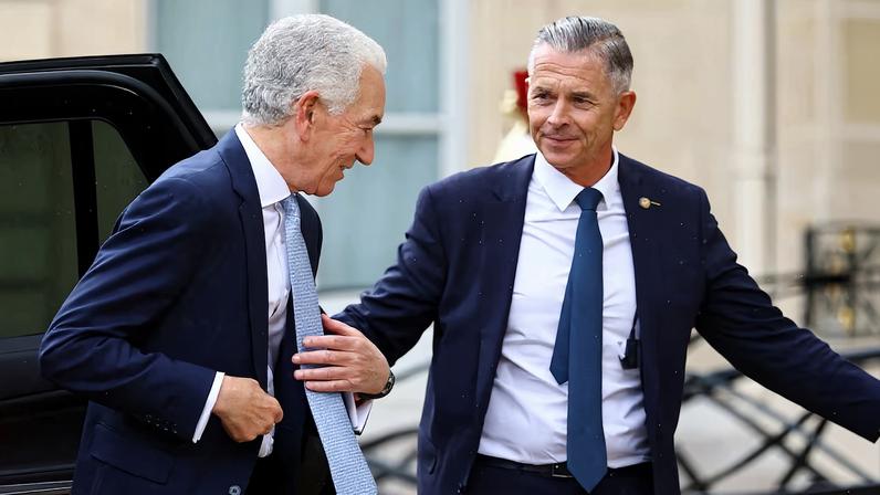U.S. Ambassador to France Charles Kushner walks on the day of a summit of the "Coalition of the Willing", at the Elysee Palace, in Paris, France, September 4, 2025. REUTERS/Sarah Meyssonnier/ File Photo