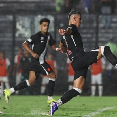 Vasco empata com Chapecoense e continua sem vencer no Brasileirão