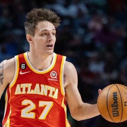 Hawks e Blazers fecham troca na NBA em busca de reforços