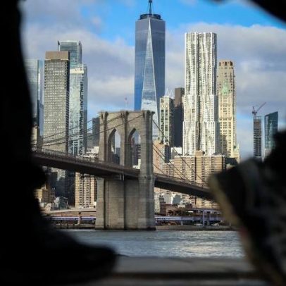 IA avança e abala aposta de gigantes do private equity em software