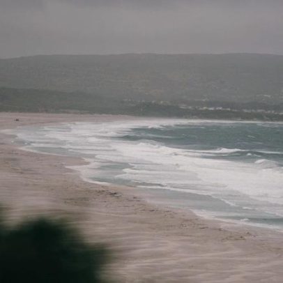 Chuvas aumentam no litoral do PR e SC e elevam risco de transtornos