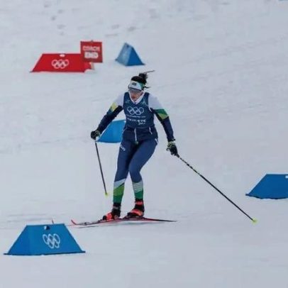 Eduarda Ribera segue na Olimpíada de Inverno após abandono de prova