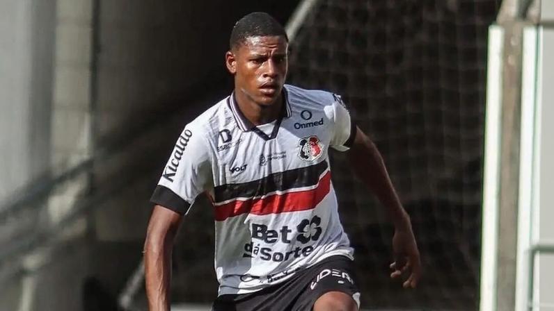 Zé Antônio chega para reforçar a base do Corinthians (Foto: Divulgação/Santa Cruz)