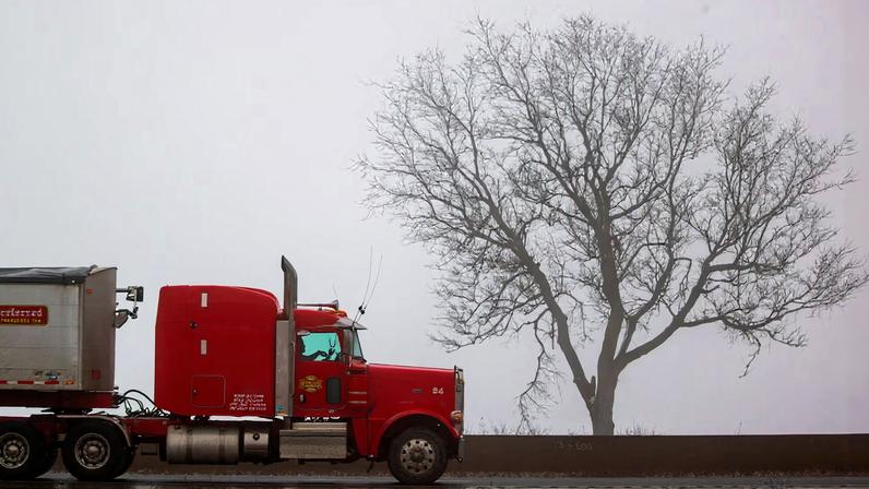 Trade tensions escalate over U.S. tariffs and retaliatory measures by Canada