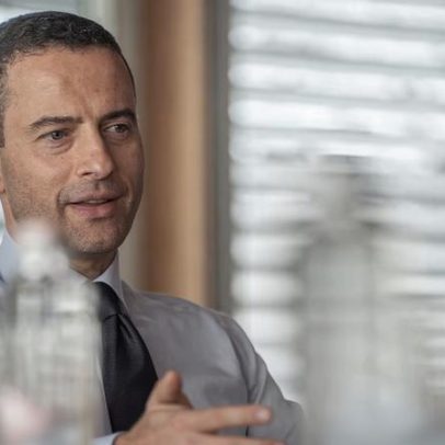 CEO da Glencore defende consolidação após fim de negociações com Rio Tinto