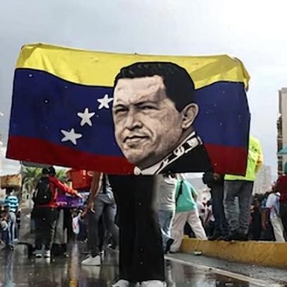 Chavismo recua, mas não anuncia retirada