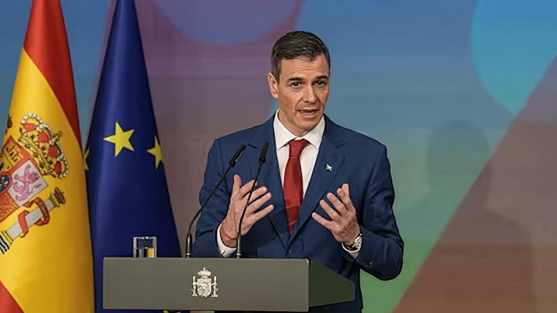 El presidente del Gobierno, Pedro Sánchez, durante el acto de homenaje al pueblo gitano en La Moncloa, el sábado en Madrid.