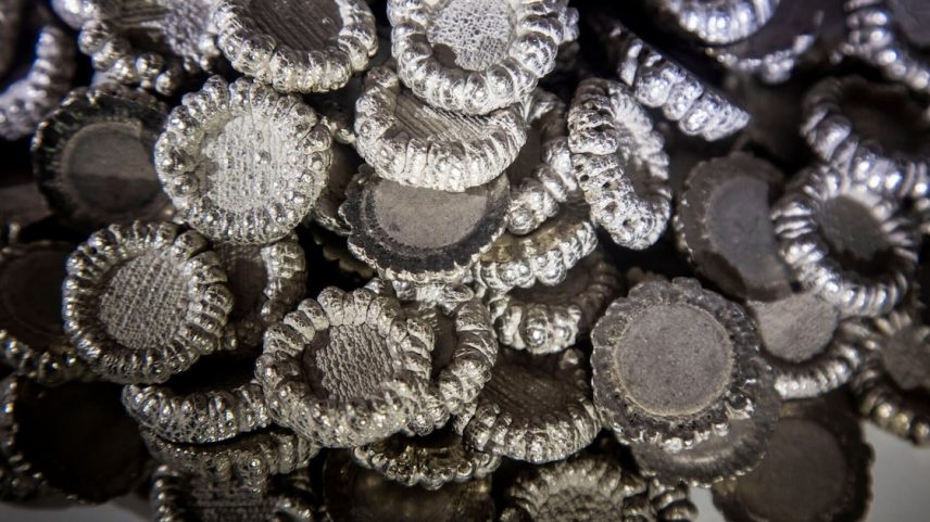 Empresa concordou em vender a maior parte de sua participação em um empreendimento canadense de níquel para a Exiro Minerals, a Orion Resource Partners e o Canada Growth Fund (Foto: Bloomberg)