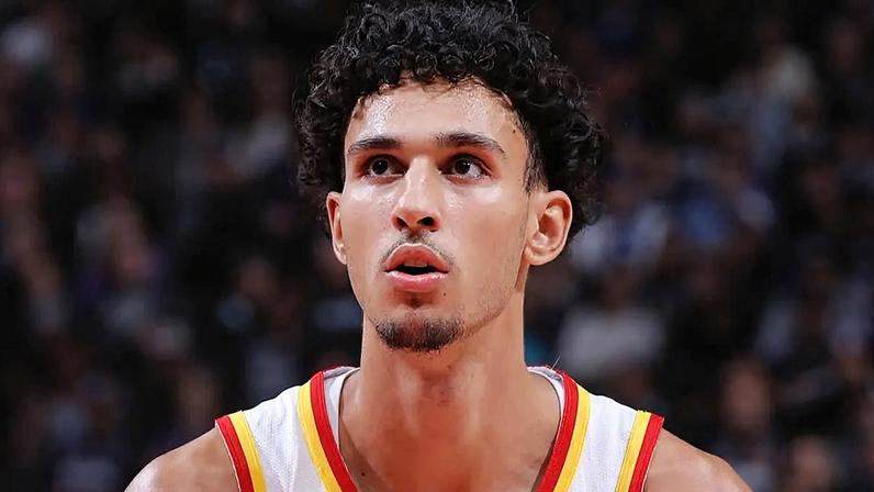 NBA escolhe Zaccharie Risacher como substituto