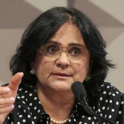 Justiça Federal rejeita ação de Damares contra samba que homenageia Lula
