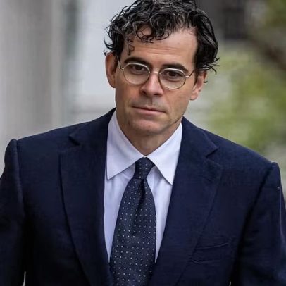 Chefe do Instagram nega vício clínico em redes no tribunal contra Meta e Google