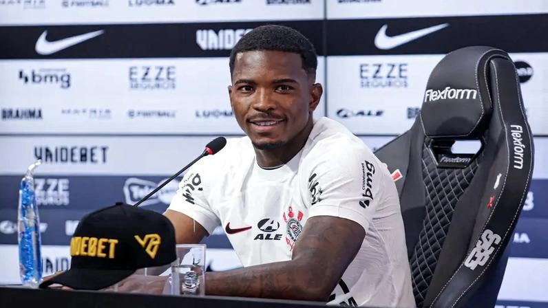Cacá vai defender as cores do Vitória (Foto: Rodrigo Coca/Agência Corinthians)