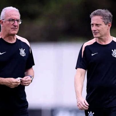 Com Carrillo no DM, Corinthians volta aos treinos após derrota no dérbi