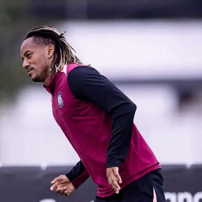 Carrillo avança em recuperação no Corinthians e se aproxima de retorno
