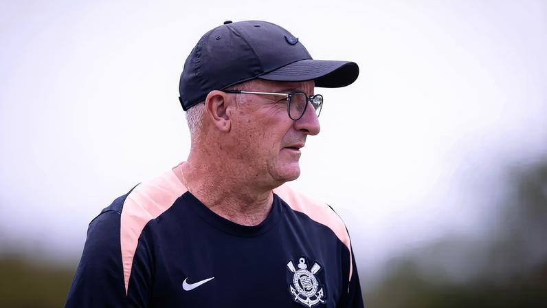 Dorival Júnior, técnico do Corinthians, decide futuro no Paulistão (Foto: Esdras Martins/Mochila Press/Gazeta Press)