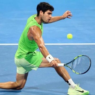 Alcaraz elimina Rublev e fica com o título em Doha
