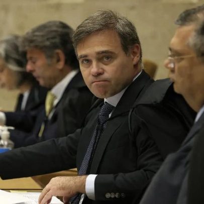 André Mendonça assume como relator do caso Master