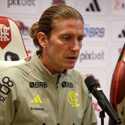 Filipe Luís admite crise física no Flamengo