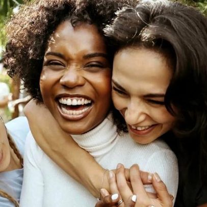 10 Formas de Celebrar Amizades Femininas em Fevereiro