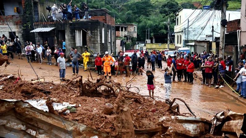 Prefeita de Juiz de Fora alerta sobre áreas de risco após deslizamentos e tragédias.