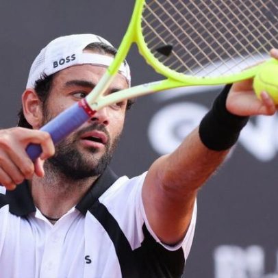Berrettini celebra estreia enquanto esclarece lance polêmico