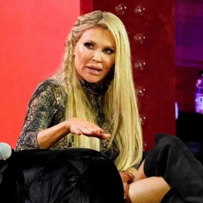 Brandi Glanville revela alto custo de investigação de parasita facial