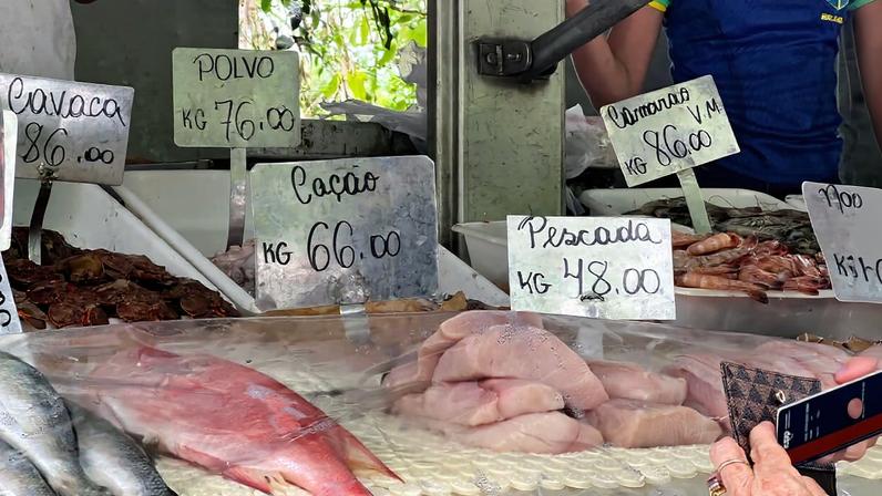 Fresh shark meat is sold as cação at street markets in Rio de Janeiro. Image by Karla Mendes/Mongabay.