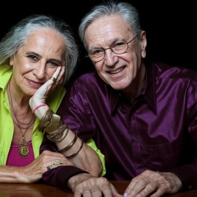 Caetano Veloso e Maria Bethânia vencem Grammy de Melhor Álbum de Música Global